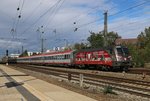 1116 138-9 ziehend an einem OIC aus Richtung München Hbf kommend.