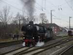 UEF 012 066 als Tfzf von Münster (Westf.) Hauptbahnhof nach Osnabrück [Drehscheibe] bei der Ausfahrt aus dem Münsteraner Hauptbahnhof.