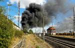 Am 01.09.2018 kam es zu Einschränkungen im Zugverkehr um Nordhausen. Grund war ein Brand im alten Güterbahnhof mit grosser Rauchentwicklung. Von meinem Zuhause aus ist es 3km weit weg, von wo ich schon über alle Häuser die Rauchwolke wahrgenommen habe. Hier der Zeitungsartikel dazu: http://www.nnz-online.de/news/news_lang.php?ArtNr=241158