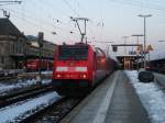 146 240 kommt mit dem RE 4109 aus Sonneberg(Thr) am 11.Februar 2012 im Nrnberger Hbf an.