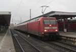 101 143-6 steht am 21. Januar 2014 mit dem Allersberg-Express im Nürnberger Hbf.