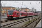 440 702 steht am 28.11.2018 in Passau Hbf. am Bahnteig 4.