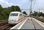 Ein 401 als verspäteter ICE 74 (Linie 20) von Zürich HB (CH) nach Kiel Hbf (D) durchfährt den Bahnhof Pinneberg auf der Bahnstrecke Hamburg-Altona–Kiel (KBS 103).
[5.8.2019 | 18:52 Uhr]