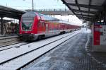 Der Regionalexpress nach München in Plattling am 17.01.2016.