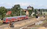 26.8.2012 Lwenberg (Mark) RE 5 nach Rostock Hbf kurz vor dem Halt.