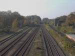 Der Bahnhof Fredersdorf in Richtung Berlin am 27.Oktober 2014.Rechts die S-Bahnstation Fredersdorf.