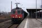 421 397-1 von der SBB Cargo Deutschland GmbH mit einem Kesselzug in Rathenow.