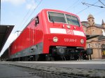 120 205 0 der Regio DB mit dem RE 1 nach Hamburg HBF im Bahnhof von Schwerin am 09.04.2007