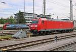 185 092-4 DB ist im Bahnhof Singen(Hohentwiel) abgestellt.