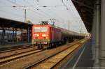 RBH 127 (143 040-4) RBH Logistics GmbH mit einem Kesselzug in Stendal und fuhr weiter in Richtung Wittenberge. 15.09.2014