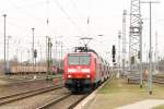 146 012 mit dem RE20 (RE 17663) von Uelzen nach Magdeburg Hbf, bei der Einfahrt in Stendal. 31.12.2015