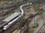 Ein Blick vom Bahnhofsturm auf die berhmt berchtigte Ausfahrt aus Gleis 10 des Stuttgarter Kopfbahnhofs.