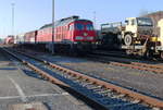 233 662 mit Trafo-Transport am 17.02.2019 im Bahnhof Weiden