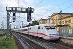 Nachschuss auf einen ICE 1 bei der Ausfahrt in Wittenberge in Richtung Neustadt Dosse.

Wittenberge 16.07.2023