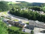 Blick ber das Bahnhofsgelnde von Wolkenstein. Links der ehemalige Schmalspurlokschuppen, 05.07.09