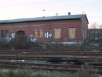 Hier im sdlichen Teil des Gterbahnhofs befanden sich in einem abgeteilten Stck der Lagenhallen die Sozialrume der Lokrangierfhrer sowie der Rangierbegleiter.