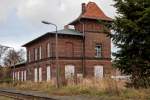 Das ehemalige Bahnhofsgebude in Friedland Mecklenburg wird im laufe der nchsten Jahren, laut privatem Eigentmer, wieder hergestellt.