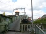 Die oldenburger Hunteklappbrcke am 1.5.2008 beim aufklappen