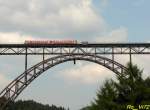 RB 47  Der Mngstener  (Solingen - Wuppertal) auf der Mngstener Brcke.