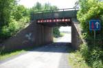 Diese Brücke befindet sich an der Boerdebahn von Düren nach Euskirchen, bei der Ortschaft Bessenich. Foto vom 3.6.2010