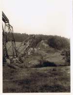 Das Vernichten der Gckeritztalbrcke an der 1947 als Reparationsleistung abgebauten Strecke Zwnitz- Scheibenberg (Z-S) hat begonnen.