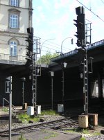 Ausfahrsignale 05 und 06 in Richtung Berliner Tor,am 05.Juni 2010,im Hamburger Hbf.