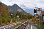 Bahnhof Pfronten-Steinach geschmckt mit vielen Signaltafeln, deren Zweckmssigkeit man durchaus bezweifeln darf.