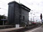 Das Stellwerk fr den Bahnhof und Umgebung Frankfurt am Main Hauptbahnhof. Aufgenommen am 25.09.07