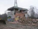 5.3.2006 Berlin - Wuhlheide Rangierbahnhof (Whr) Stw W2 hat soeben seinen Relaisraum verloren.