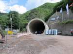 Sdportal der neuen Tunnelrhre des Kaiser-Wilhelm-Tunnels in Ediger-Eller am 23.06.2012