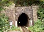 Müglitztalbahn, NordOst-Portal (erbaut 1936) des Tunnel Weesenstein - 30.08.2004  