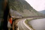 Zum Thema historische Aufnahmen habe ich ein Foto von der denkwrdigen Sonderfahrt mit 012 061 und den 9 Liegewagen und 2 Silberlingen anno 1975, als sie kurz hinter Mechernich liegen blieb.