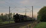 012 066-7 fuhr am 11.05.2013 mit einem Sonderzug von Emden-Auenhafen nach Minden, hier in Vllenerfehn.