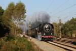 01 533 mit einem Sonderzug am 01.10.2011 zwischen Haar und Vaterstetten.