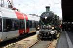 Soeben in Lindau Hbf.eingefahren,ein Dampfsonderzug mit der bayerischen S 3/6  
18 478(Maffei 1918)Lindau 13.04.13