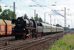 Am 09.06.2012 zog die Glauchauer Museumslokomotive 35 1097-1 einen Sonderzug nach Freyburg(Unstrut). Hier durchfhrt der von einem privaten Unternehmen angemietete Zug den Bahnhof Leipzig-Wiederitzsch. 
