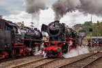 23 071 zusammen mit 41 1150 am 29.04.2017 im Eisenbahnmuseum Bochum Dahlhausen beim Eisenbahnfest.