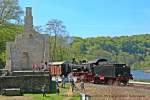 38 2267 (Ruhrtalbahn) am 05.05.2013 an der Ruine Hardenstein.