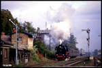 411231 fährt hier in Genthin am 19.10.1991 um 16.26 Uhr mit dem N 3457 in Richtung Burg bzw.