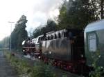 BR 41 mit Sonderzug ,
bei der Ausfahrt im Bahnhof von Bad Brambach/Vogtland
Sept.2005