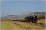 41 1144 mit dem intern beim Plandampf im Werratal bezeichneten DPE 204 von Eisenach nach Meiningen am 28.10.2011 kurz nach Wasungen aufgenommen.