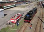 Am 21.09.13 fuhr der Elstertal-Express mit 41 1144 wieder von Gera nach Cheb und zurck. Hier zusehen in Cheb beim Wasser fassen. Foto entstand von der Fugngerbrcke.