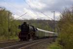 Die 41 360 am 21.04.2012 mit einem Sonderzug von Aachen nach Oberhausen in bach-Palenberg.