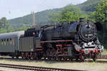 BR 44 1486-8 am 26.05.2018  10:57 auf Sonderfahrt ins Weserbergland bei der Einfahrt in den Bahnhof Kreiensen