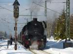 BR 44 546 der BEM (Bayerisches Eisenbanmuseum) mit BEM Sonderzug Ski-Express in Bahnhof Klais am 07-02-2015 Videos der Zug Teil 1 - (München-Pasing) https://www.youtube.com/watch?v=BwssjIqFwF4 - Teil 2 - (Garmisch/Partenkrchen) https://www.youtube.com/watch?v=Y9Pm4QXKhtI - Teil 3 (Klais-Mittenwald) folgt bald