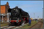 44 1486-8 kommt als betriebsfähige Museumslok des Bw Staßfurt auch vor Sonderzügen zum Einsatz.