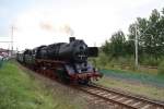 50 3616-5 (VSE Schwarzenberg) zog den Berliner Sonderzug mit 52 8177-9 am Zugschluss bis Niederwiesa, danach fur sie Lz nach Schwarzenberg um am nchsten Tag einen Sonndezug zu bespannen. (22.08.09)