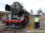 Die 50 3708-0 der IG 50 3708 Halberstadt zu Gast beim 10. Berliner Eisenbahnfest im Bw Berlin Schneweide am 31.08.2013. 

Baujahr: 1941 
Hersteller: Schichau Elbing
Fabriknummer: 11603