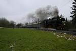 Historische Eisenbahn Frankfurt am Main 52 4867 am 09.12.23 als Nikolaus Express von Wiesbaden Hbf nach Idstein in Erbenheim 