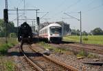 Im Bahnhof Niemberg kam es am 05.06.2010 zu einer berholung des Leipziger Museumszuges mit 52 8154-8 durch IC 2046 nach Kln. 